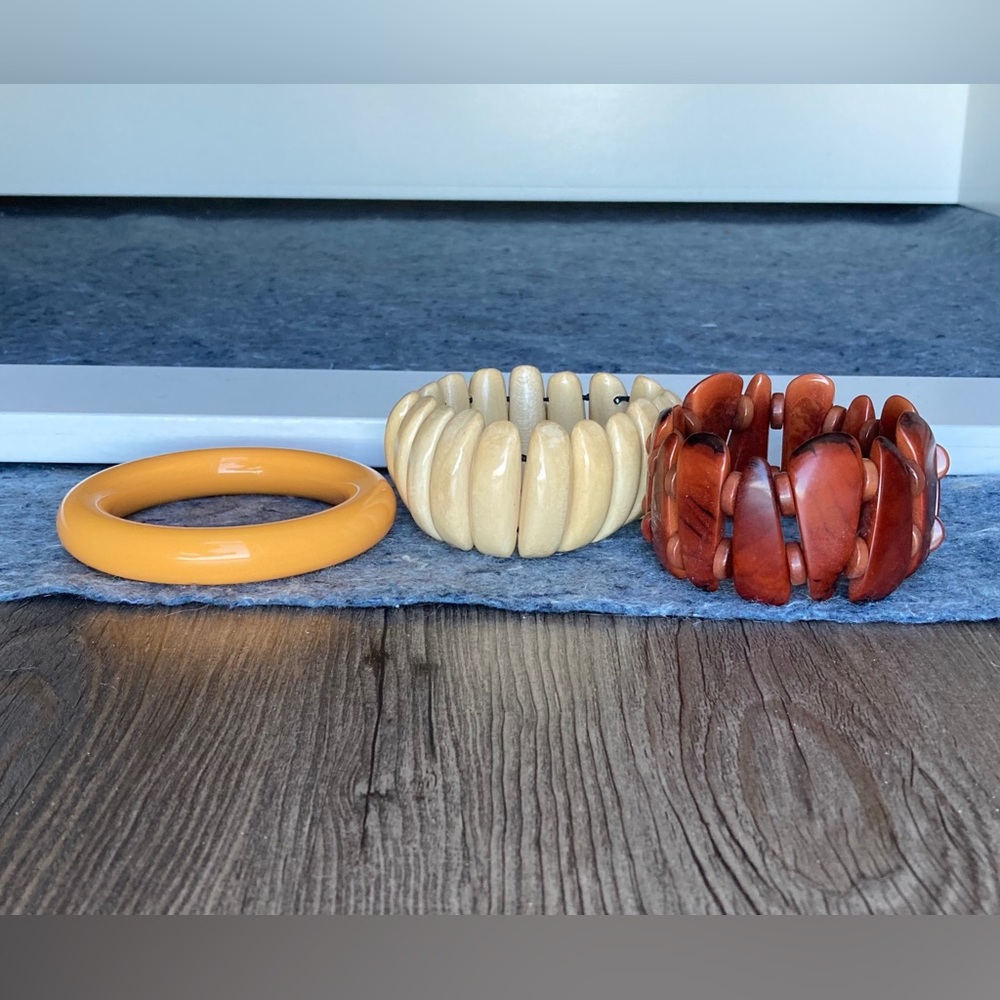 Lot Of 3 Vintage Wood Bangle Bracelets